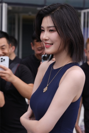 78程儿 成都车展包臀裙+肉丝凉高 特写多 420张