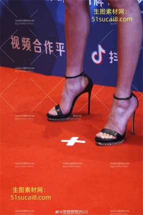 96郑爽 粉色短裙+凉高 超清特写 93张 ___（轻水）